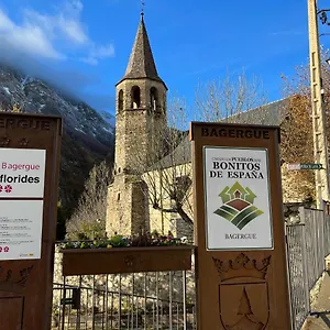 Сasa de vacaciones Casa Esquí En Pueblo Junto A Baqueira Beret 