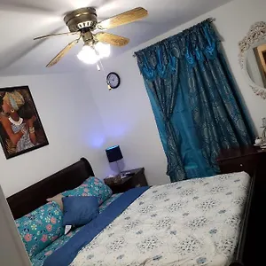 Homestay Biverlyhills, New York