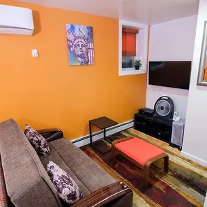 Apartment Elegant 2 Bedroom W Modern Amenities, New York