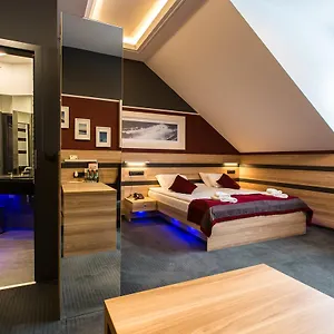 https://villa-winterpol.karpacz-hotel.com