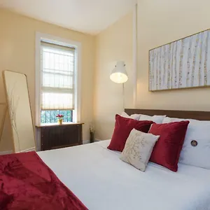 Apartment Lavish 3 Bedroom In Williamsburg!!, New York
